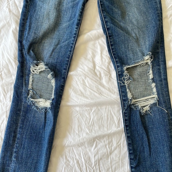 A&F Simone high rise super skinny Jean - Picture 4 of 9